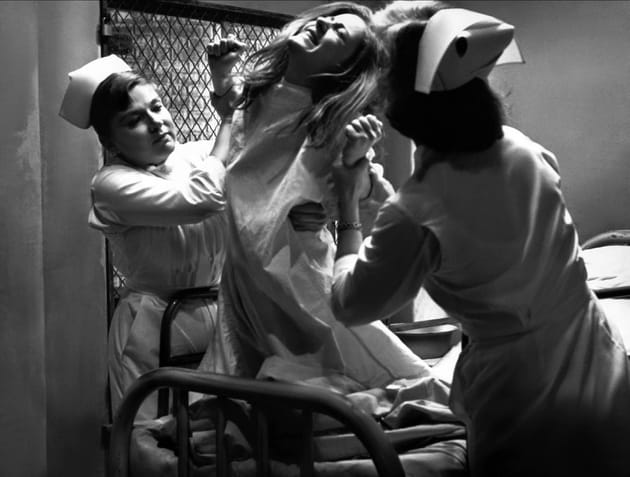 Sharon Tate dans "La Vallée des Poupées"