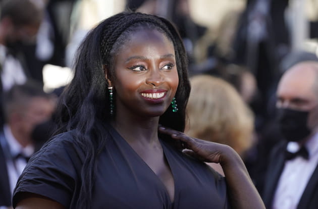 A&iuml;ssa Ma&iuml;ga passe de l'ombre &agrave; la lumi&egrave;re