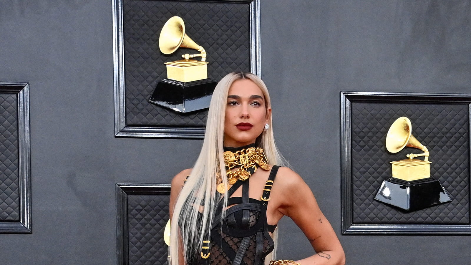 Dua Lipa