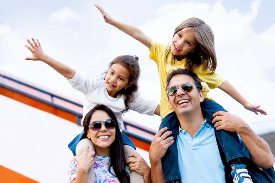 Voyager en avion avec des enfants : nos astuces