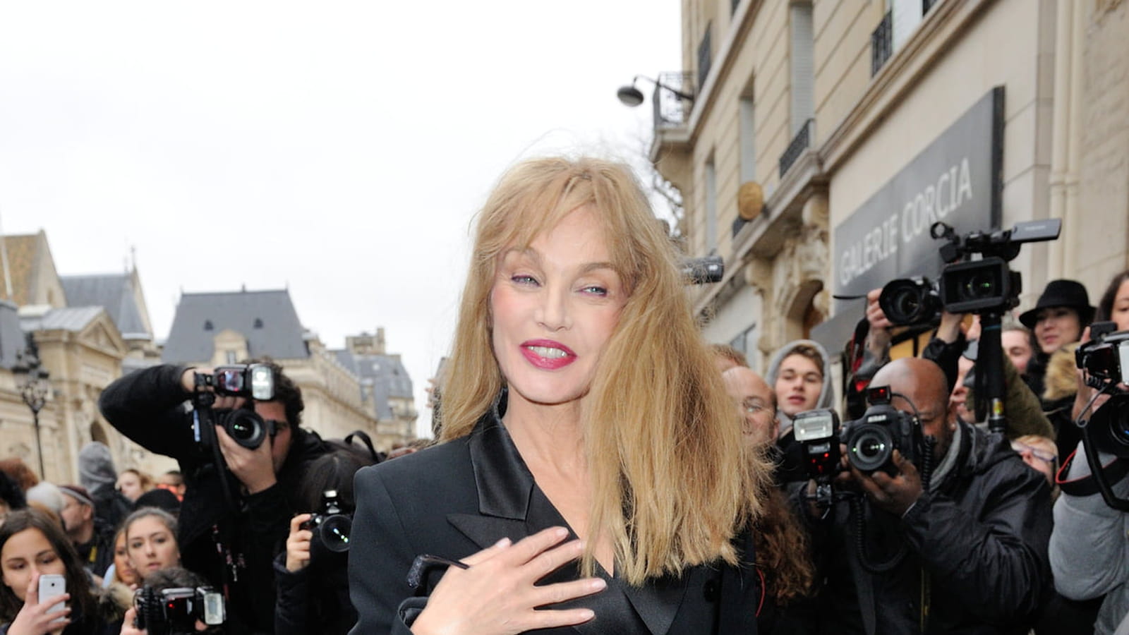 Arielle Dombasle