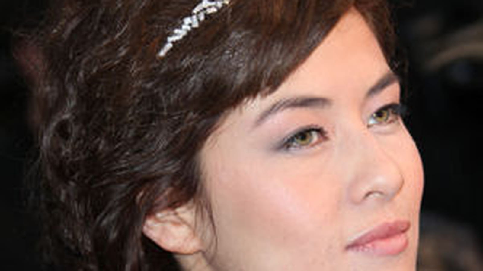Romantique Mylène Jampanoï
