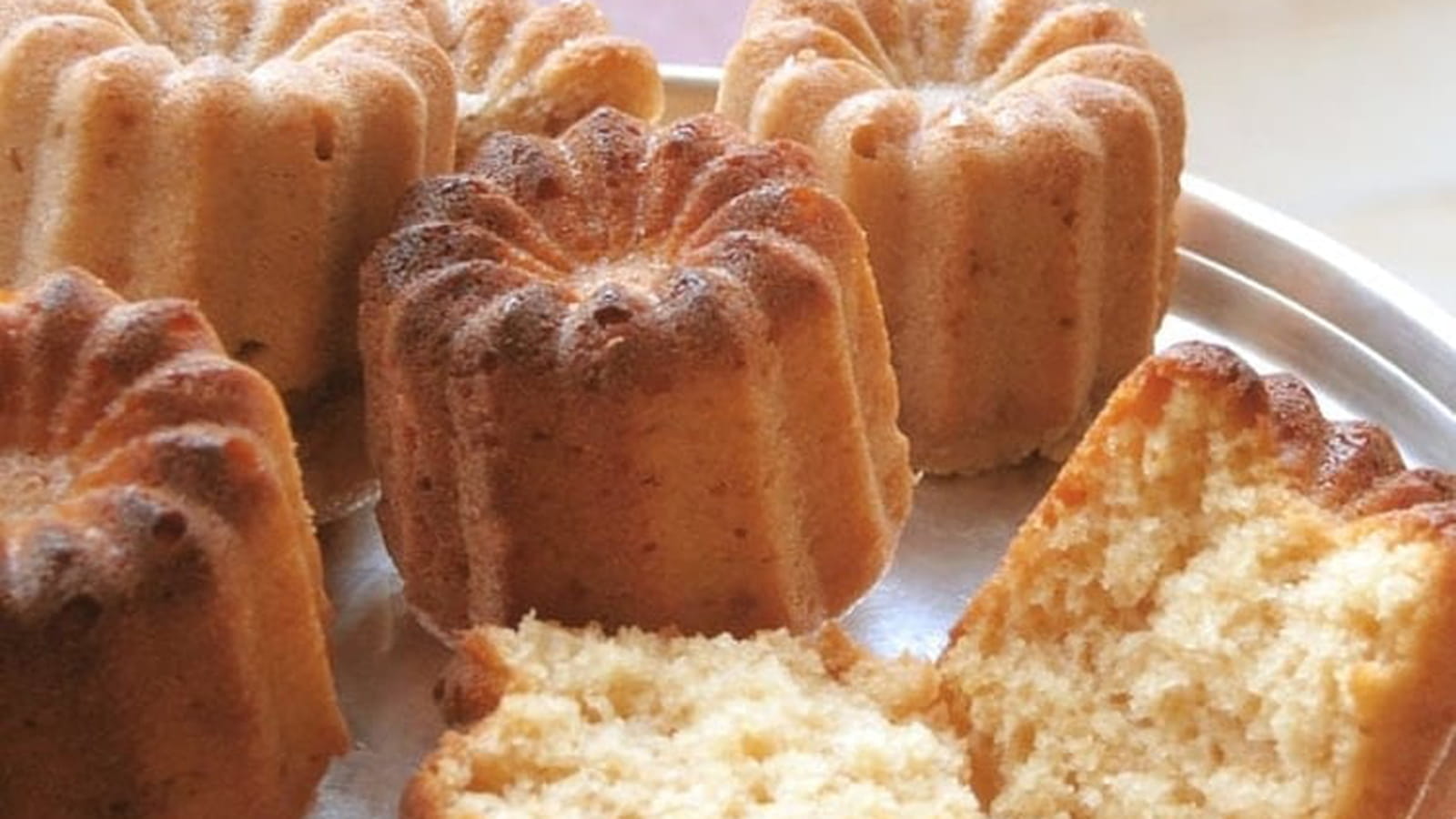 Cannelés moelleux miel et citron
