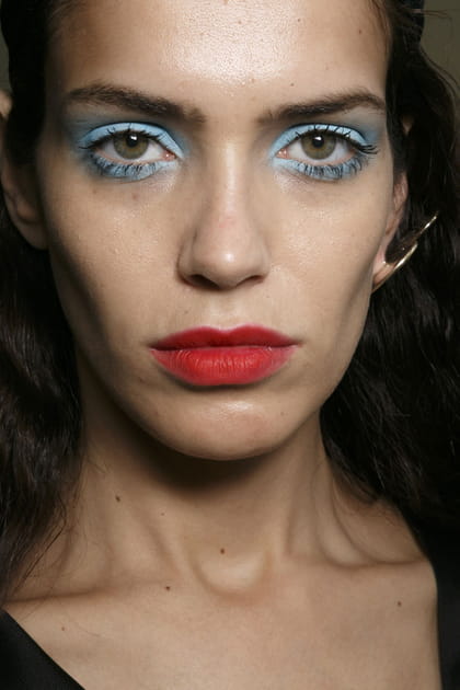 Bleu vs rouge chez Emanuel Ungaro