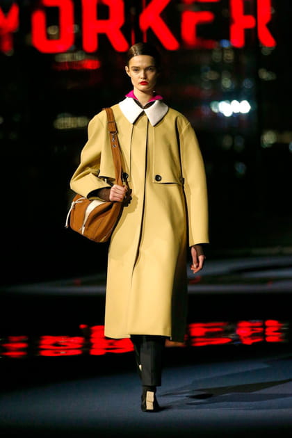 D&eacute;fil&eacute; Tory Burch automne-hiver 2022-2023