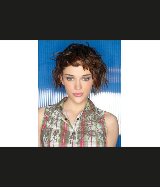 Carr&eacute; effil&eacute; ondul&eacute;