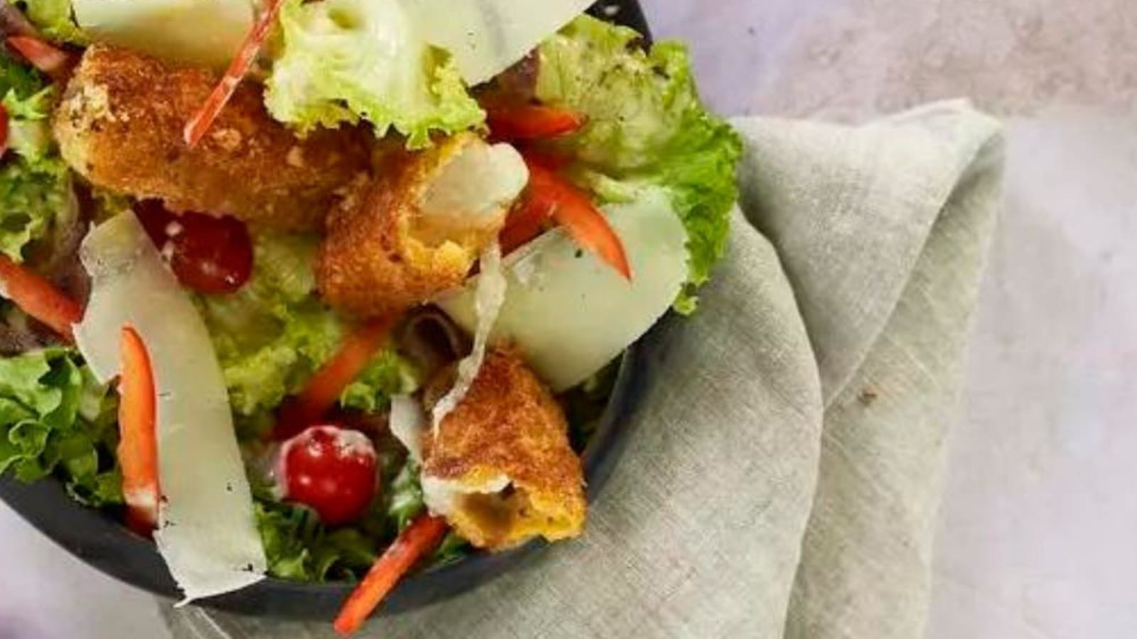 Salade césar à l'Ossau-Iraty