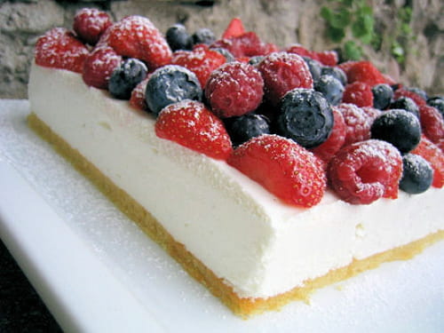 Bavarois au fromage blanc et aux fruits rouges