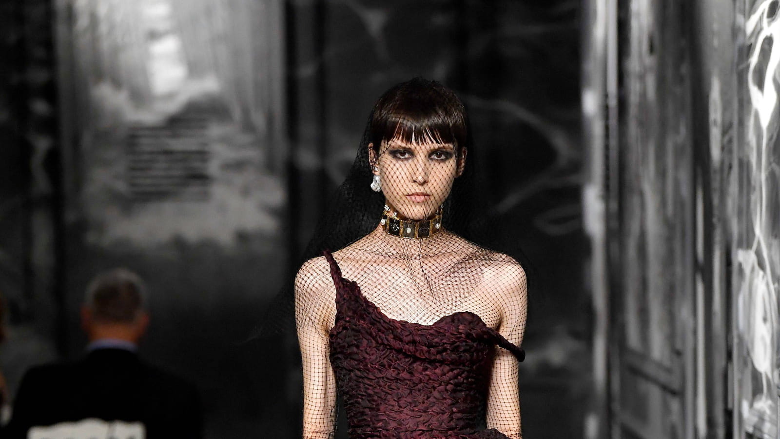 Look 12