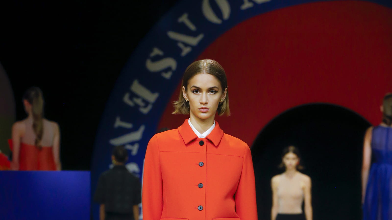 Look 5