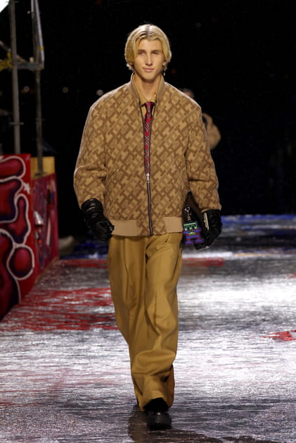 Look 52&nbsp;du d&eacute;fil&eacute; Tommy Hilfiger