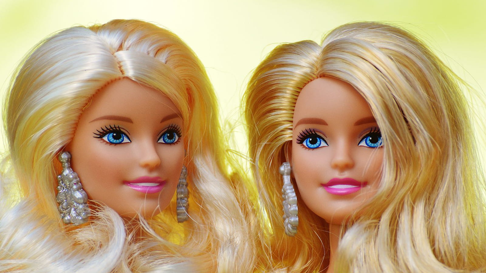 Barbie Cafe
