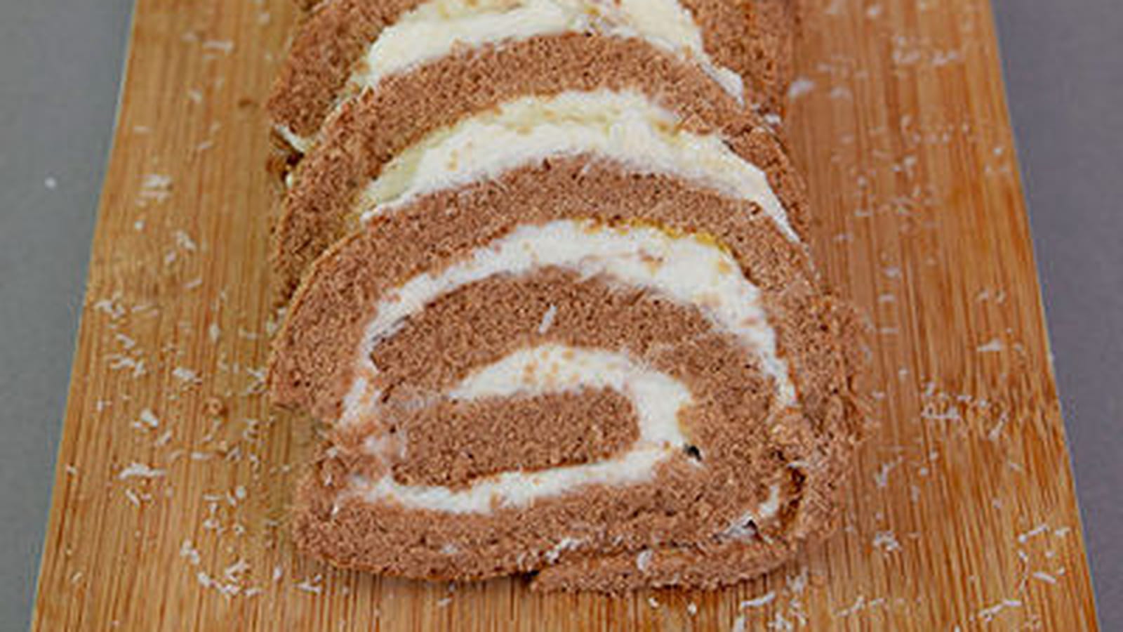 Gâteau roulé au cacao et à la noix de coco {Sans gluten}