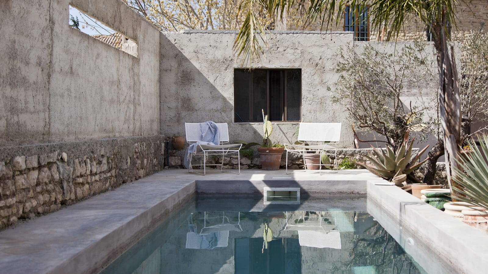 Salon de jardin design 