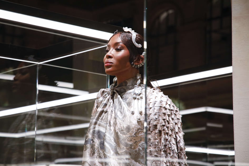 Le look wet de Naomi Campbell