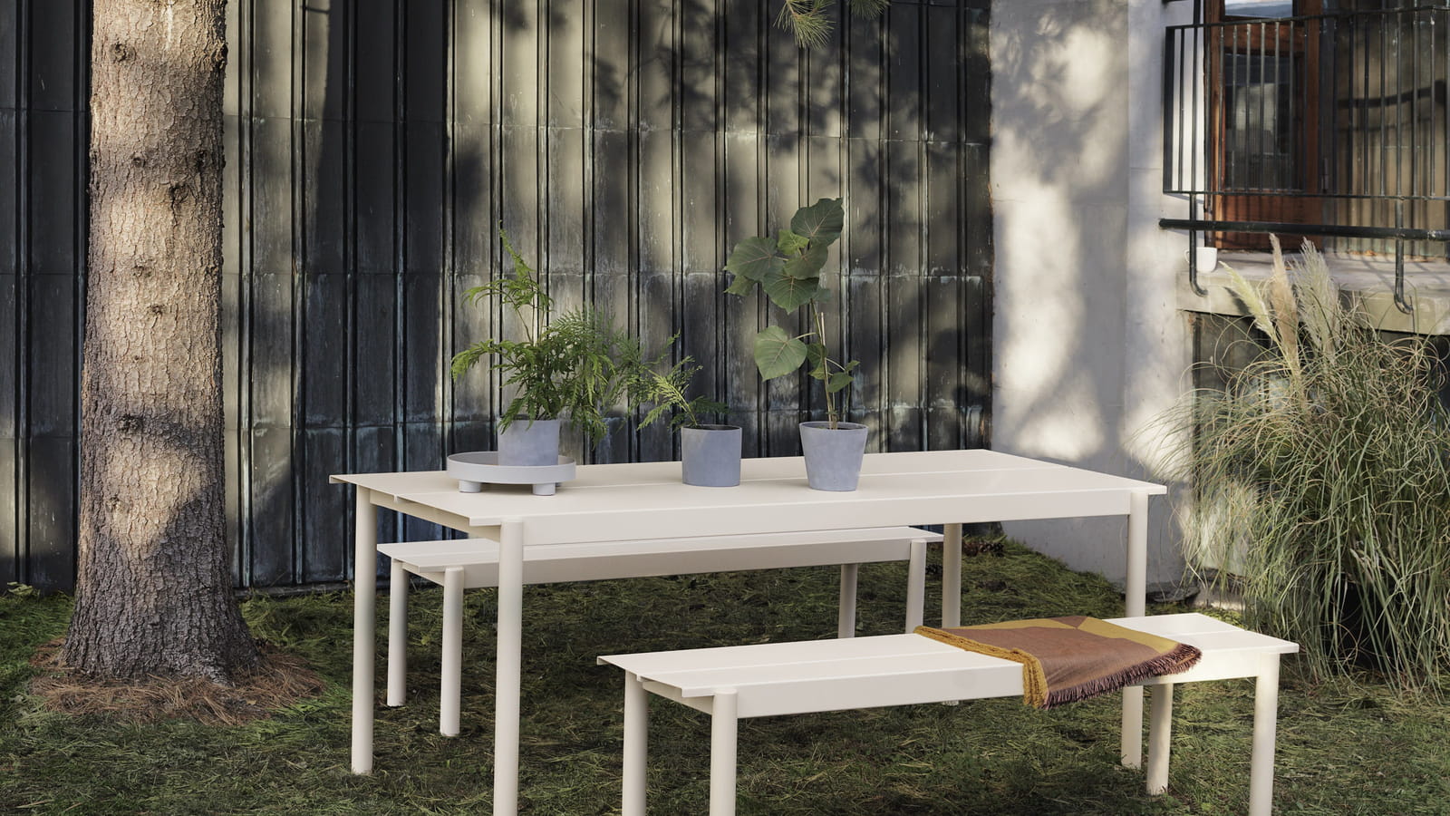 Salle à manger de jardin en acier 