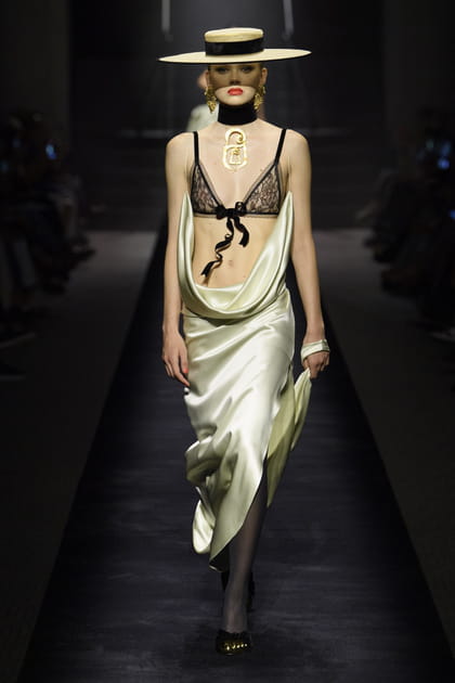 Look 11 du défilé Schiaparelli