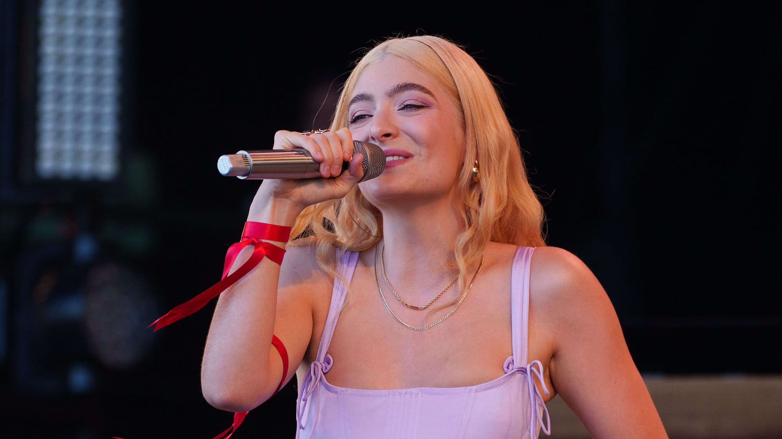 Lorde en blonde