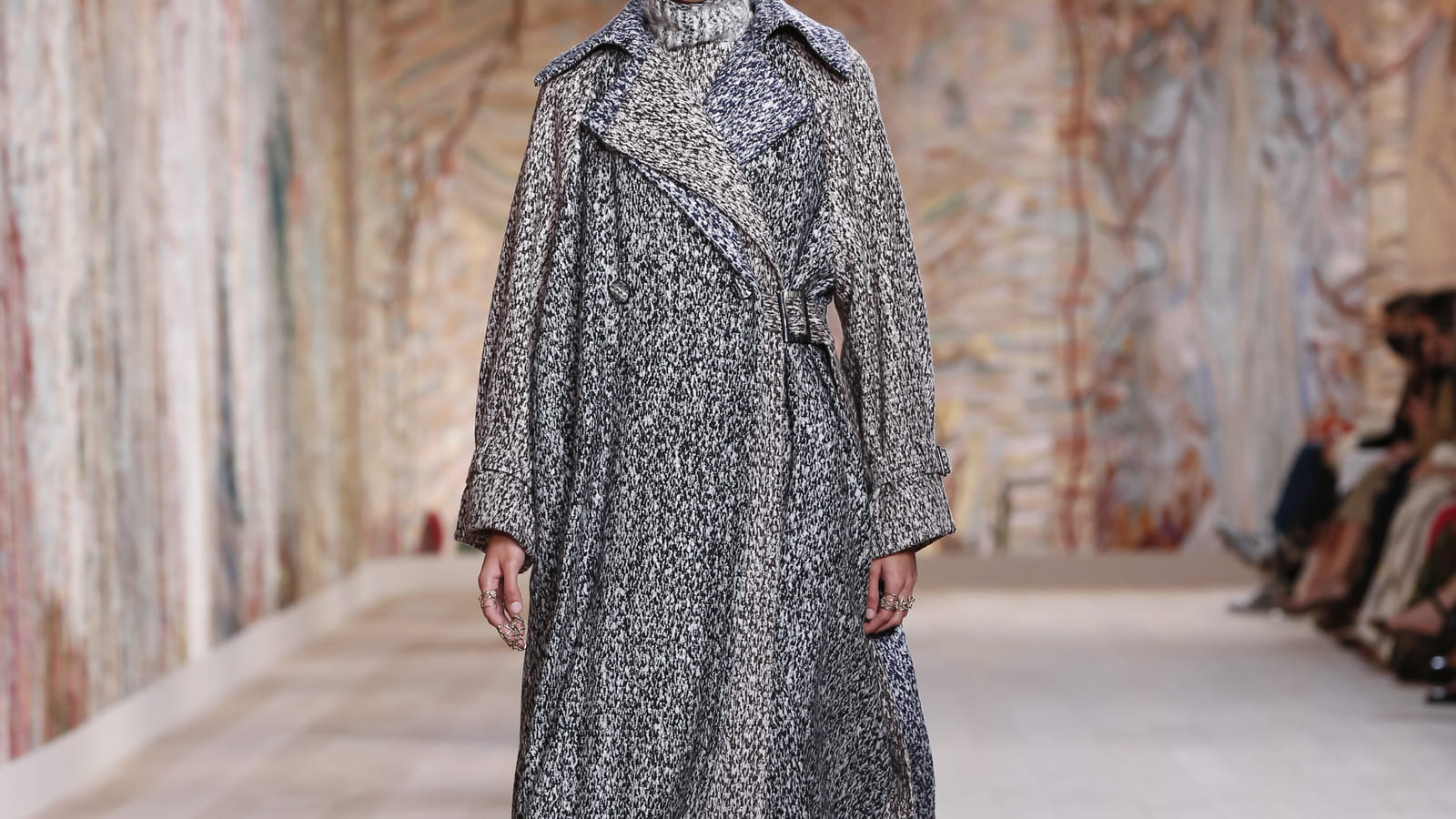 Look 48