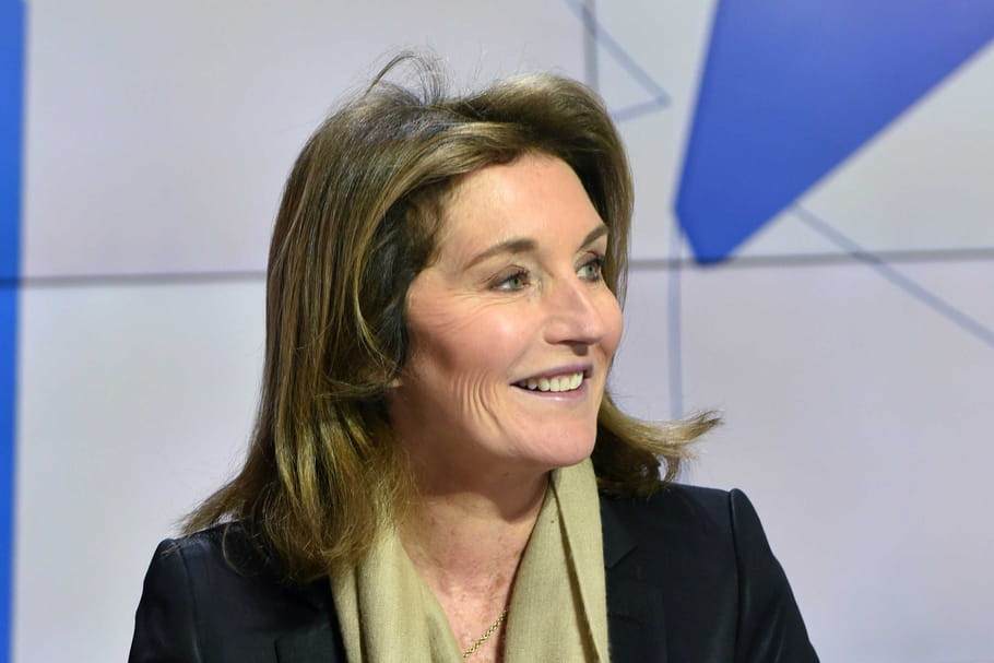 Cécilia Attias ex-Sarkozy, payée 3088 euros mensuels pour...