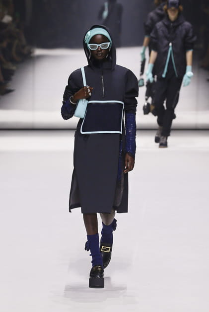 Look 38&nbsp;du d&eacute;fil&eacute; Fendi