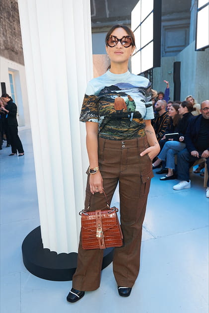 Cam&eacute;lia Jordana au d&eacute;fil&eacute; Chlo&eacute;