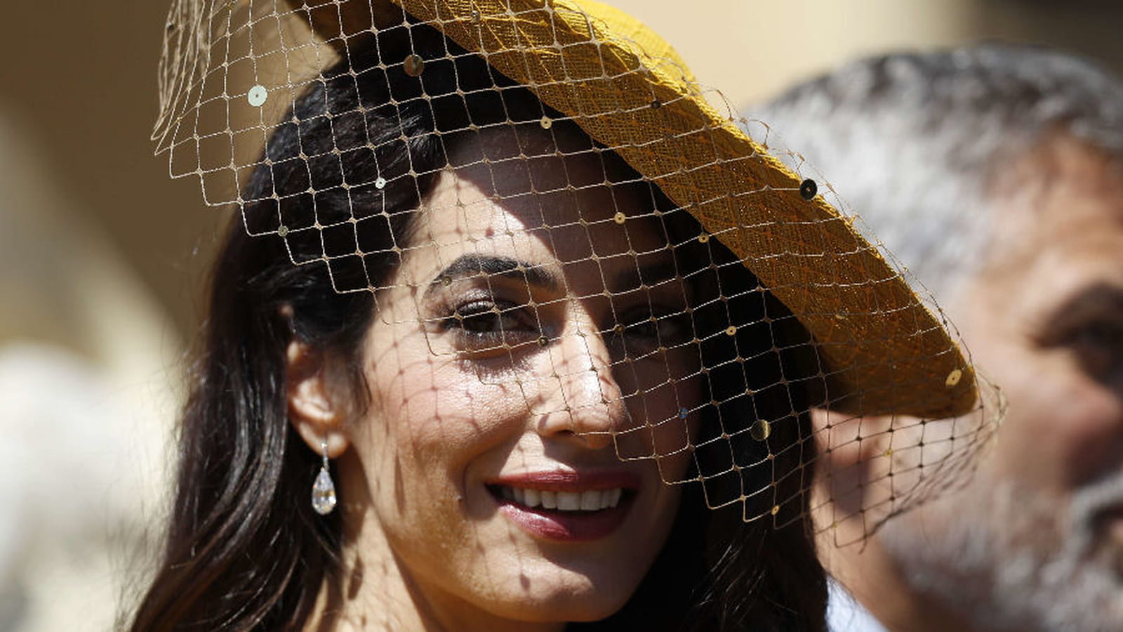 Look royal