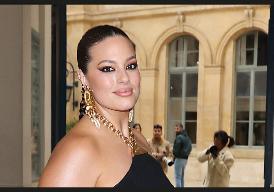 Le regard dor&eacute; d'Ashley Graham