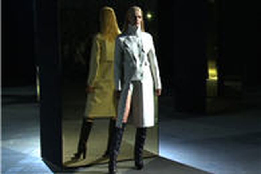 Sobriété structurée chez Alexander Wang
