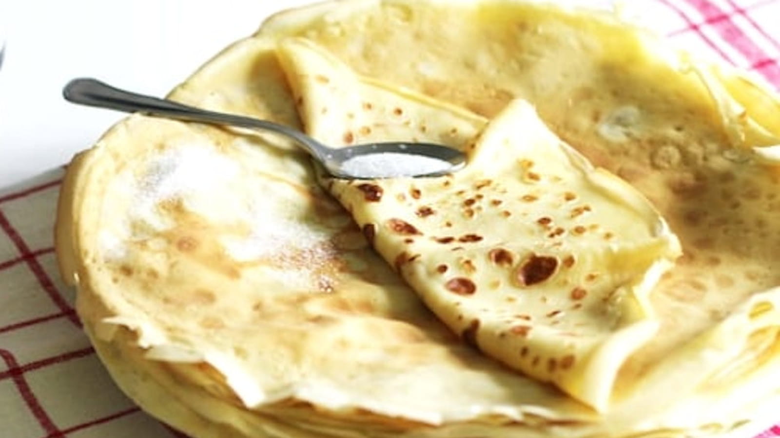Crêpes à la fleur d'oranger