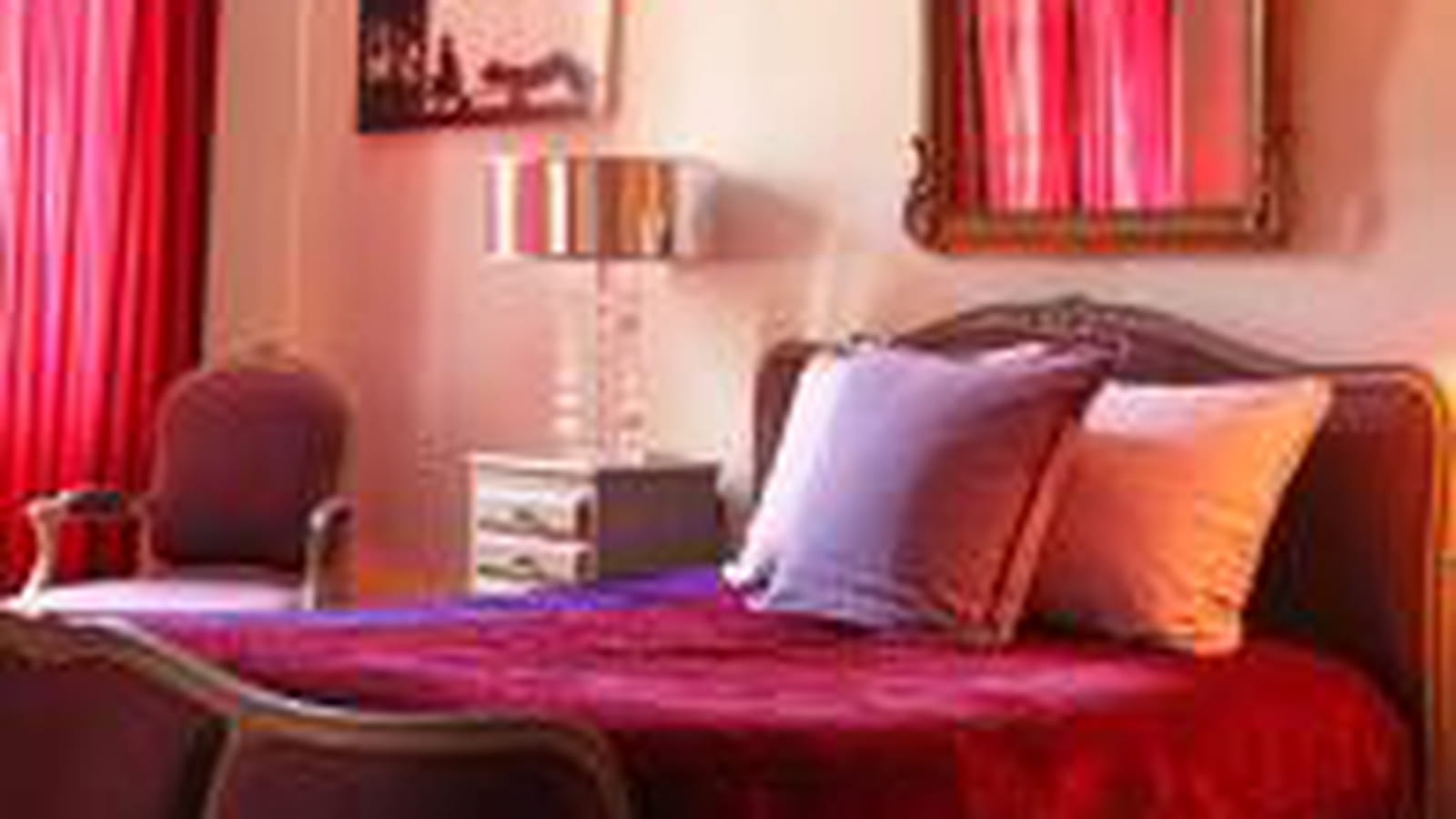 Rouge et violet