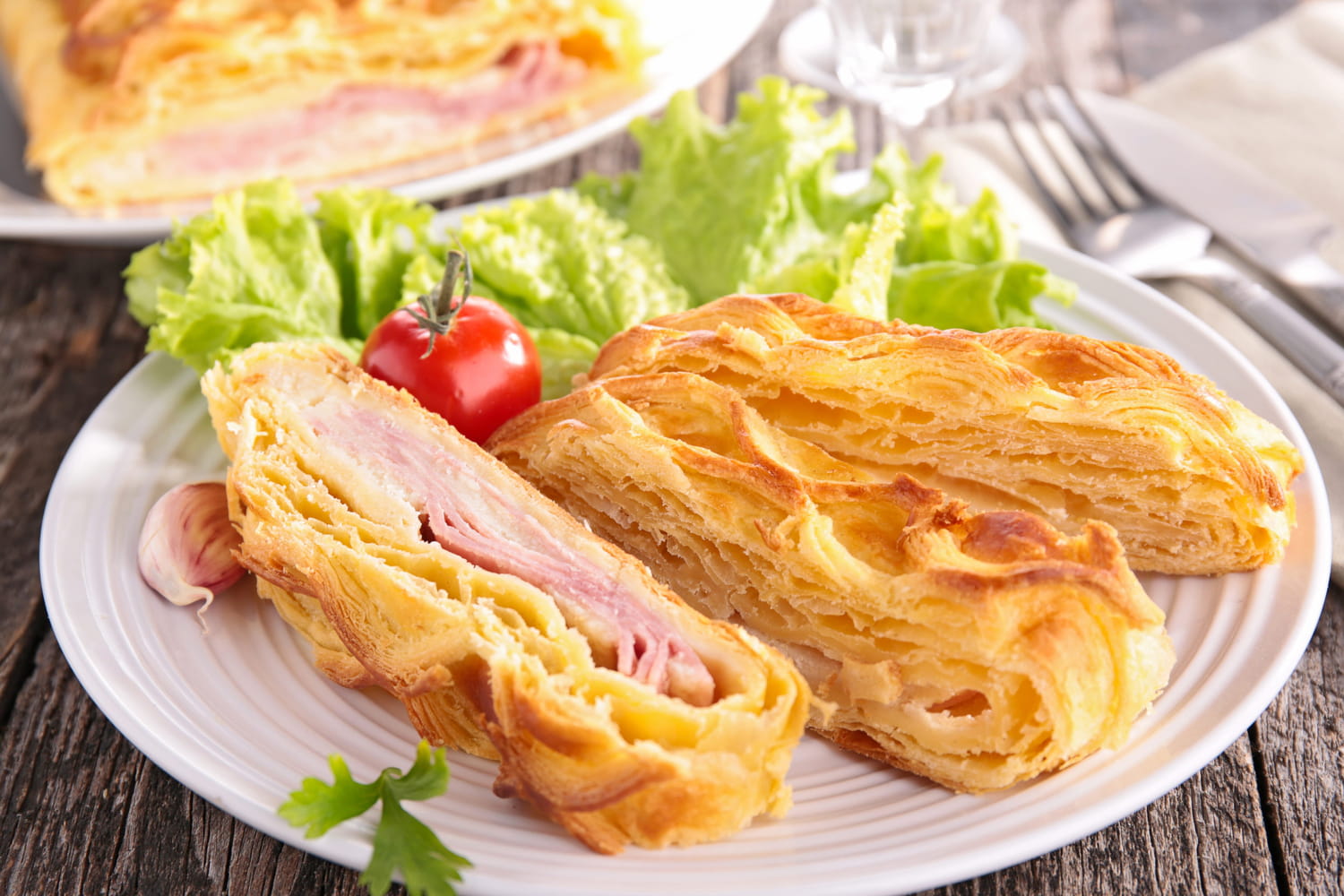 Cette pâte feuilletée de supermarché a impressionné les boulangers : au test, ils la trouvent aussi bonne qu'une artisanale