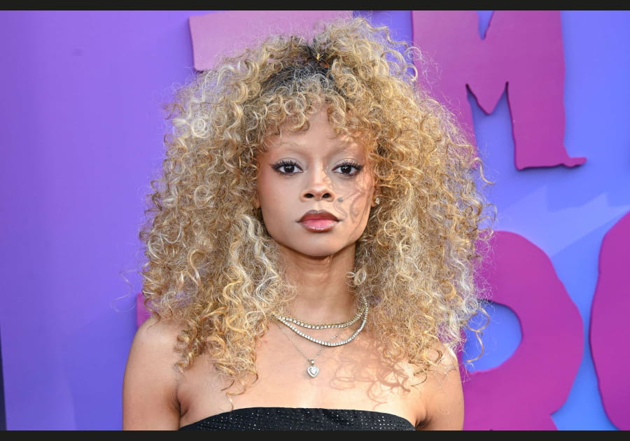 Flop&nbsp;: le teint pl&acirc;tr&eacute; de Challan Trishann