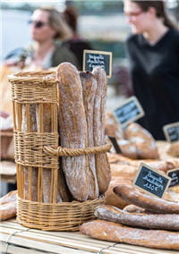 le gluten est mal bien digéré par l'organisme chez les personnes intolérantes.