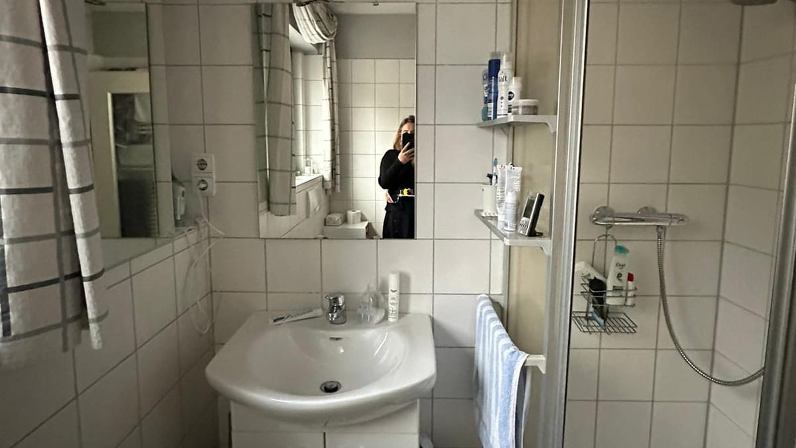 Salle de bains avant