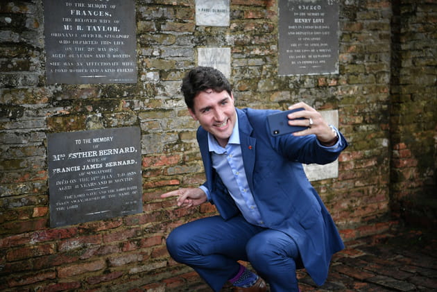 Justin Trudeau, roi du selfie