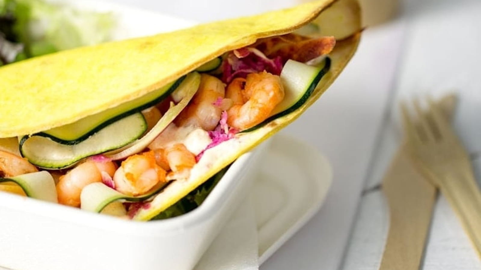 Tacos à la crème aux épices et aux crevettes