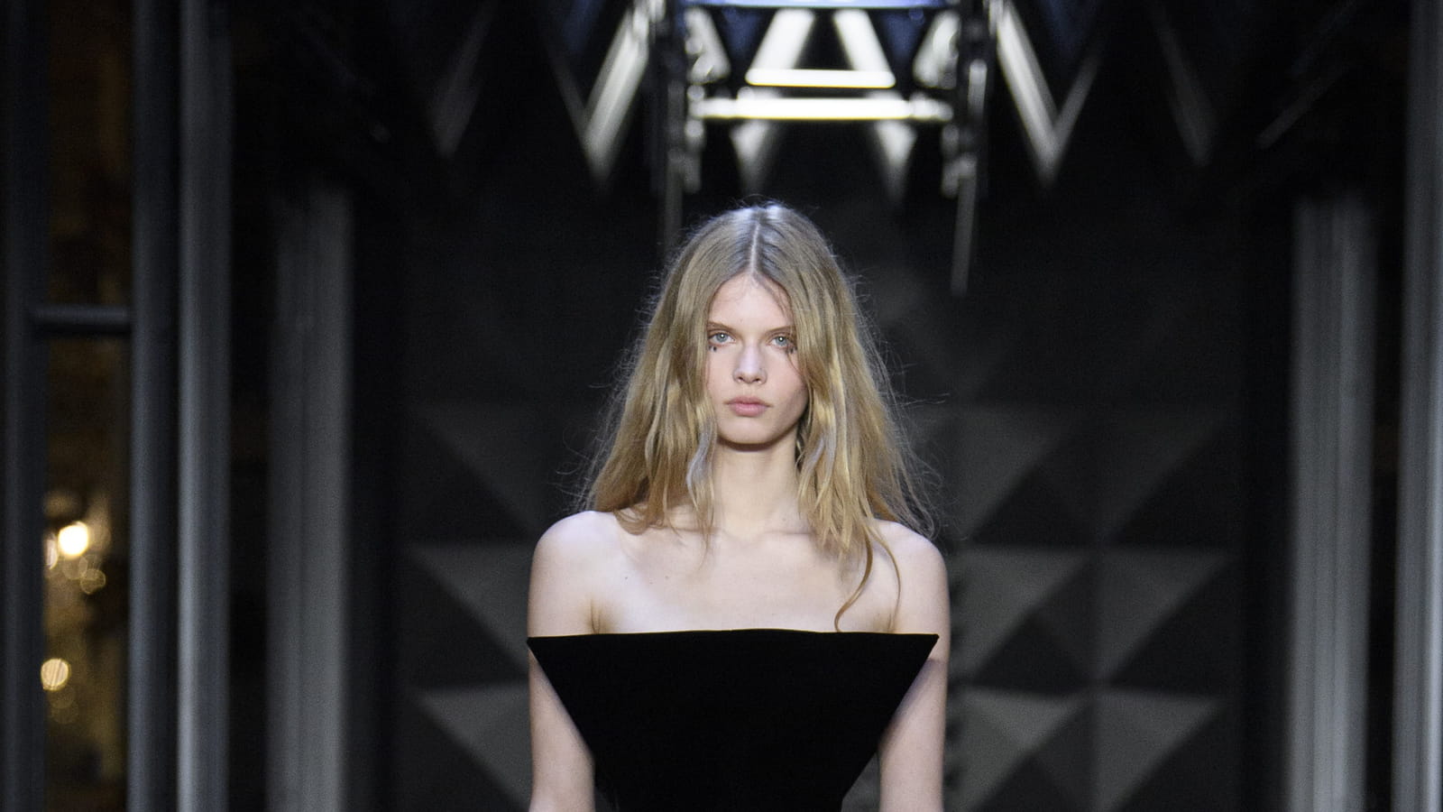 Look 39