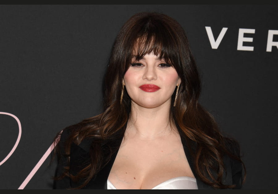 Top&nbsp;: la frange tendance de Selena Gomez