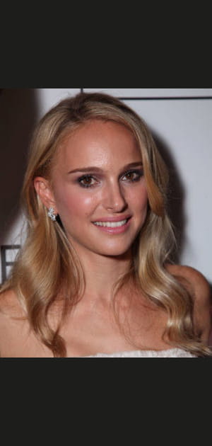Stars et coloration : Natalie Portman en blonde