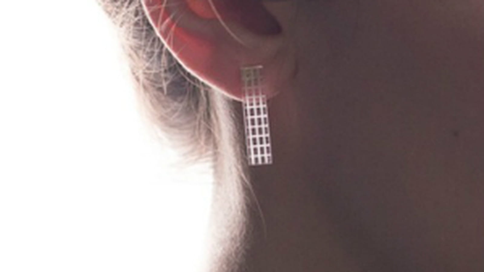 Boucles d'oreilles Helmut Paris