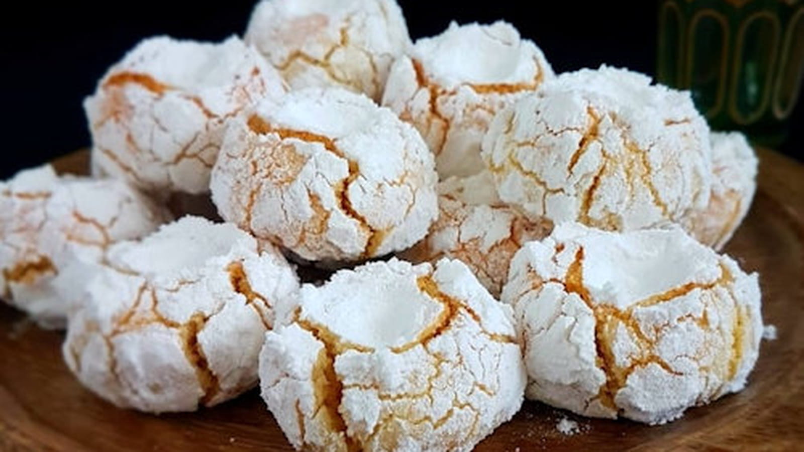 Mlowza, gâteau marocain aux amandes