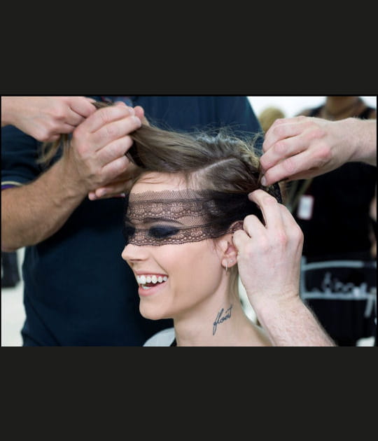 Focus sur le regard avec le masque-voilette