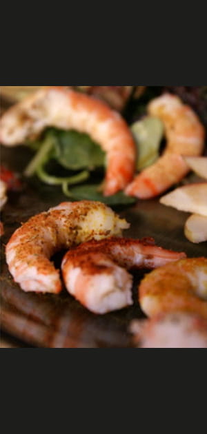 Compos&eacute;e exquise &agrave; la cardamome et ses gambas en habit d'&eacute;pices