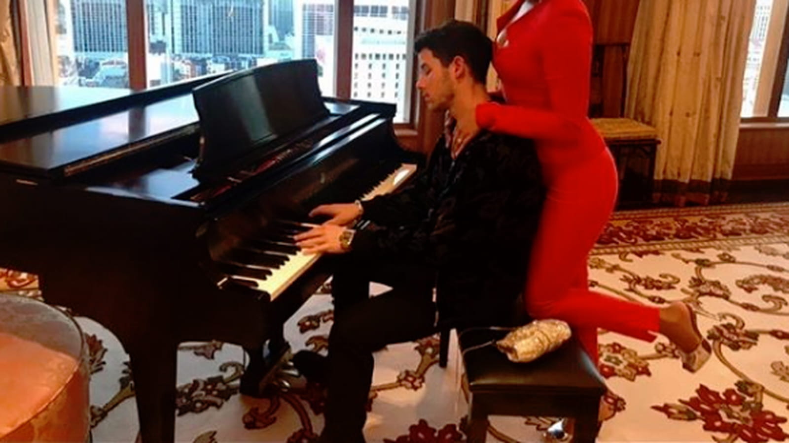 Nick Jonas, Priyanka Chopra