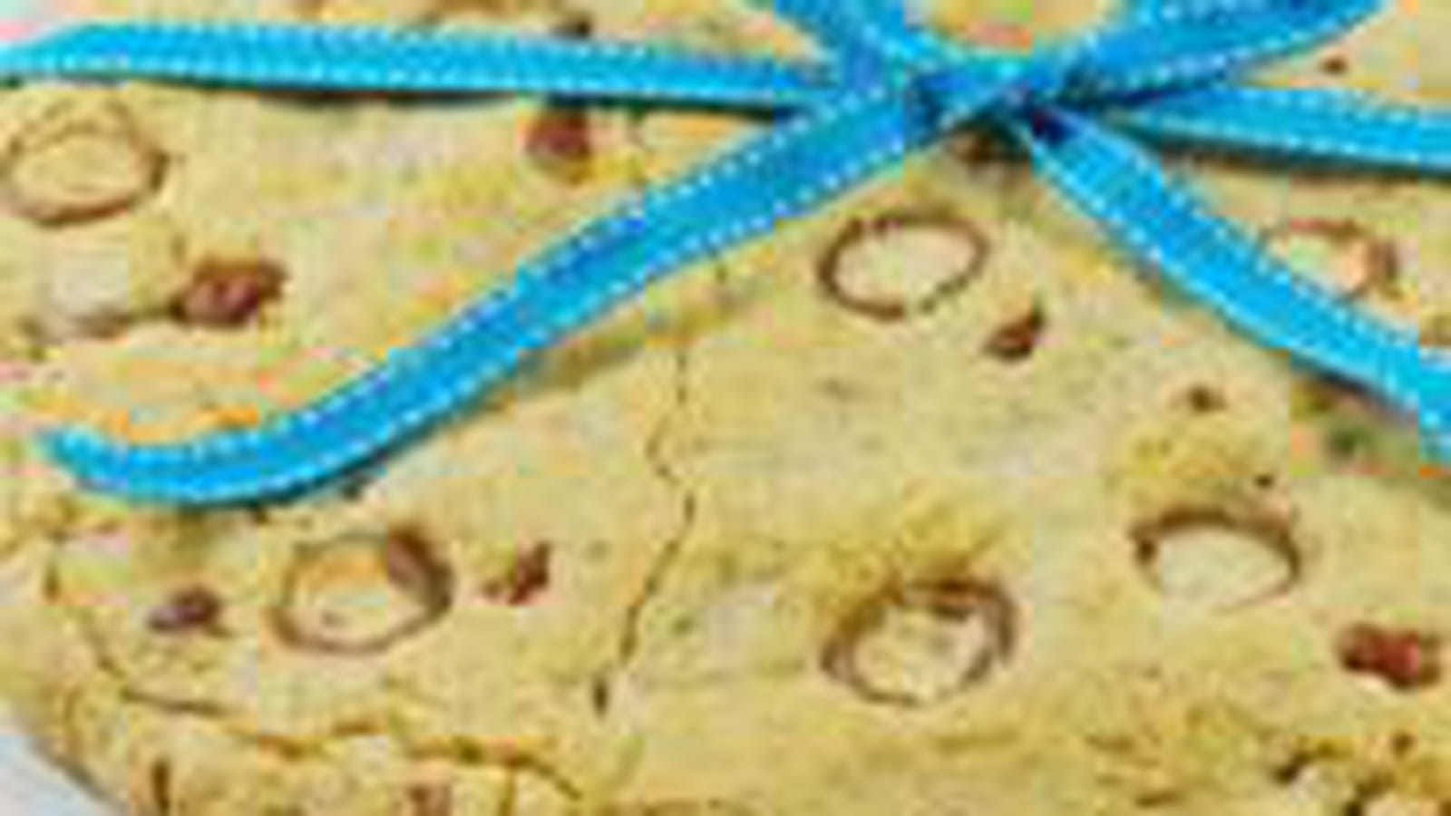 Cookie géant Noisette et Kinder Schokobon