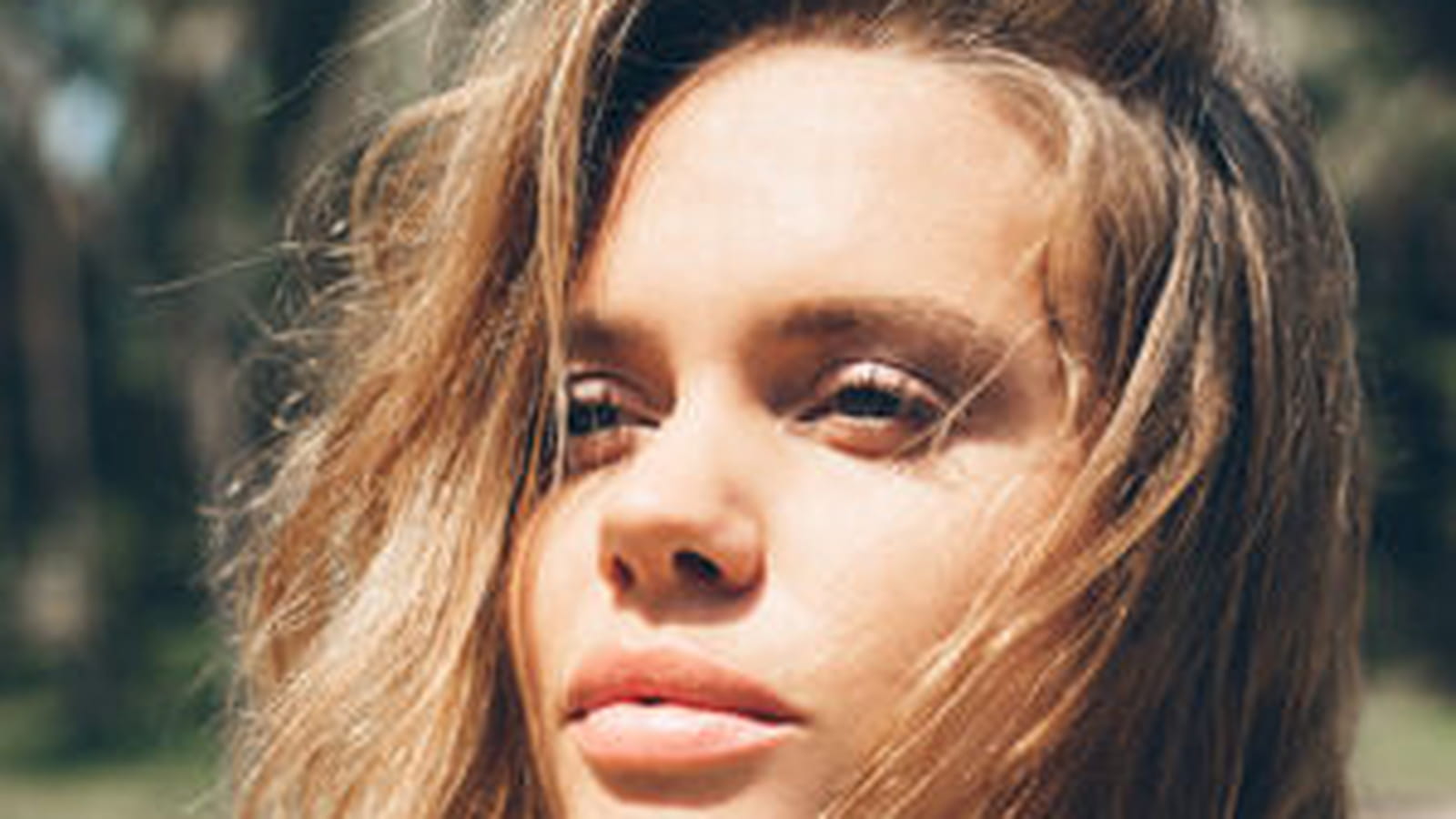 Protéger ses cheveux du soleil