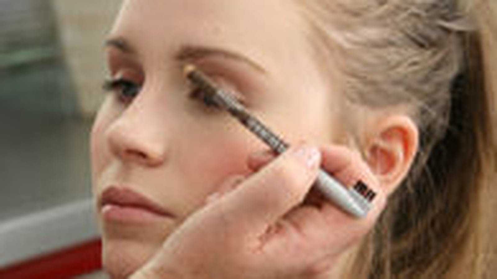 Mission sourcils impeccables !