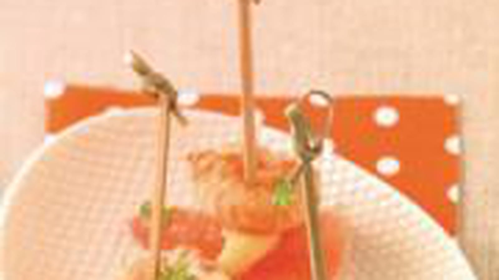 Petites bouchées de langoustines au pamplemousse et asperges blanches
