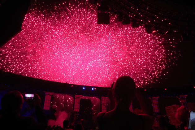 Le rouge Corail couleur de la soir&eacute;e
